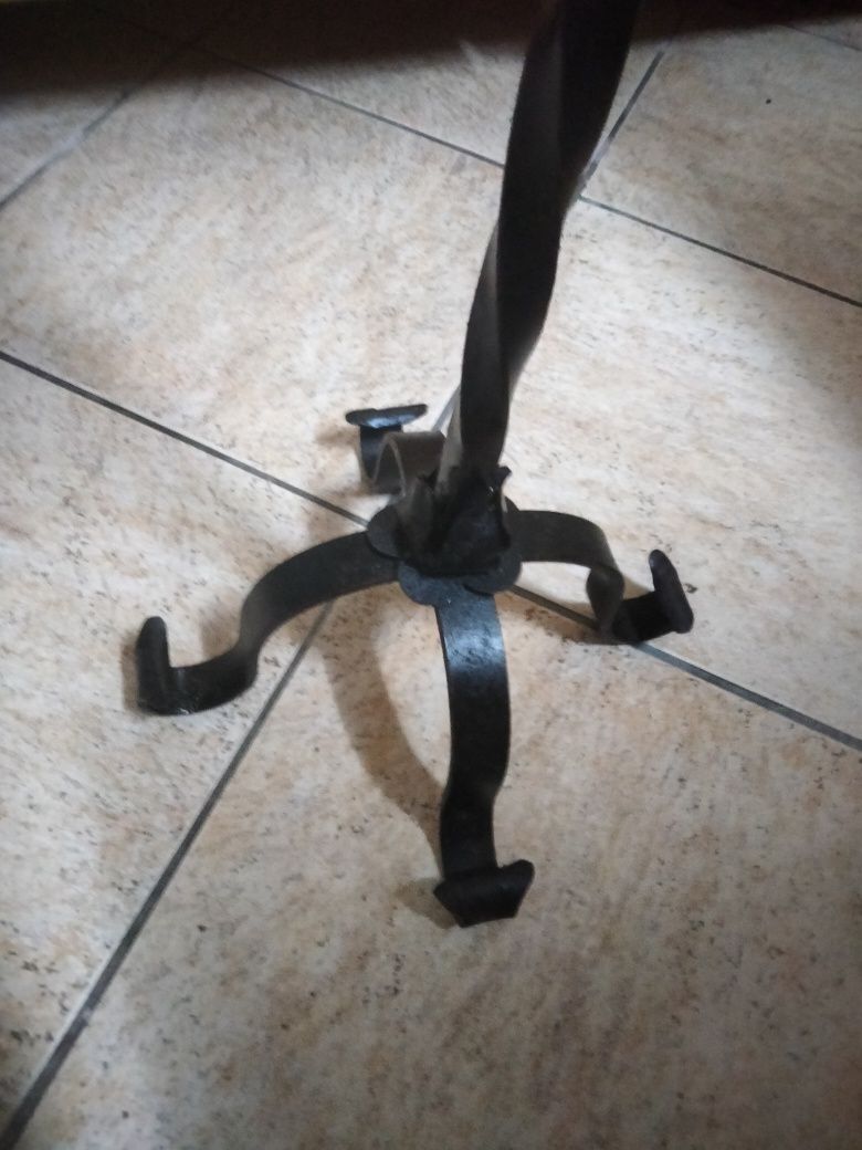 Trem para ladeira em ferro forjado