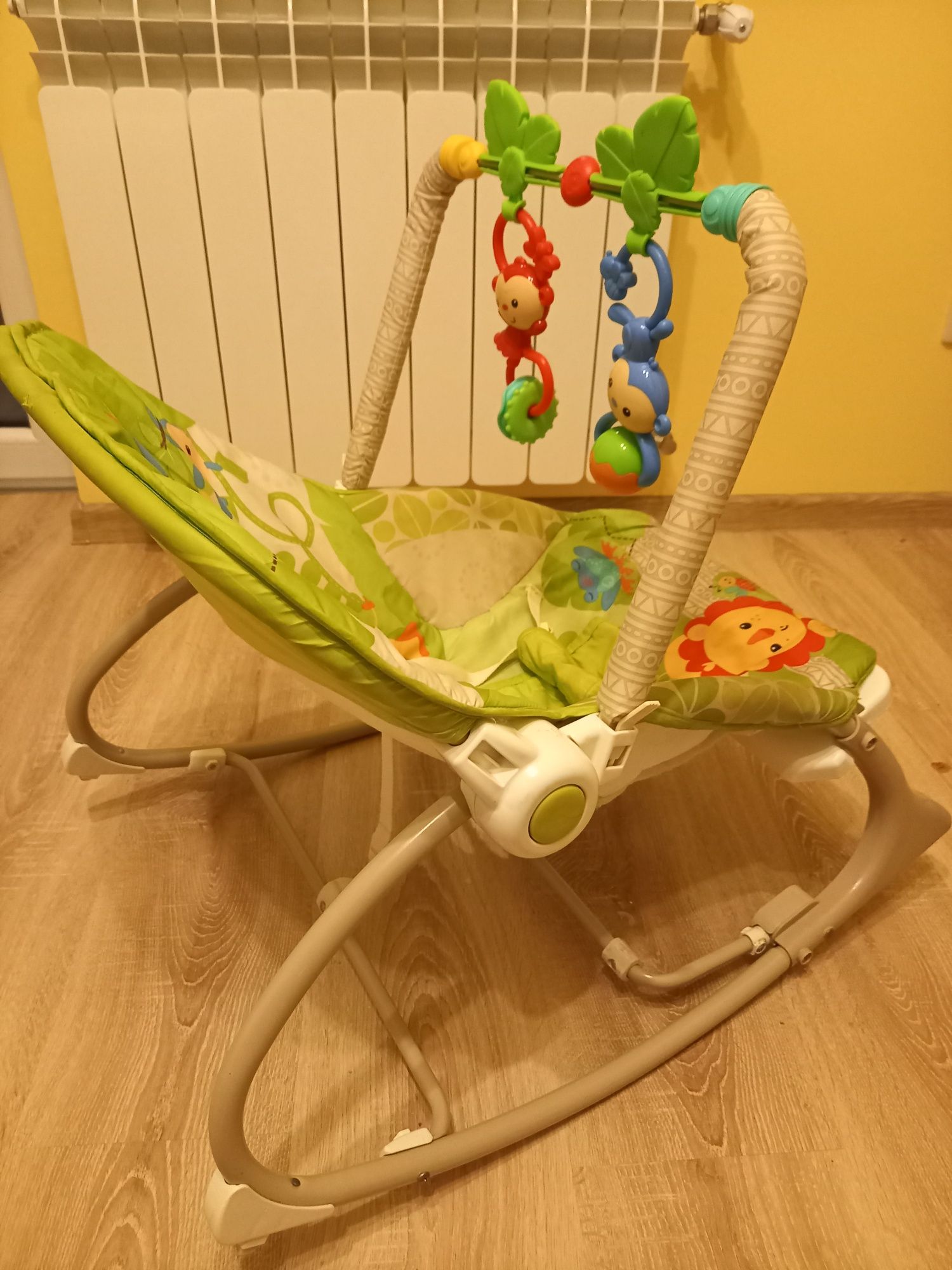 Bujaczek leżaczek Fisher Price