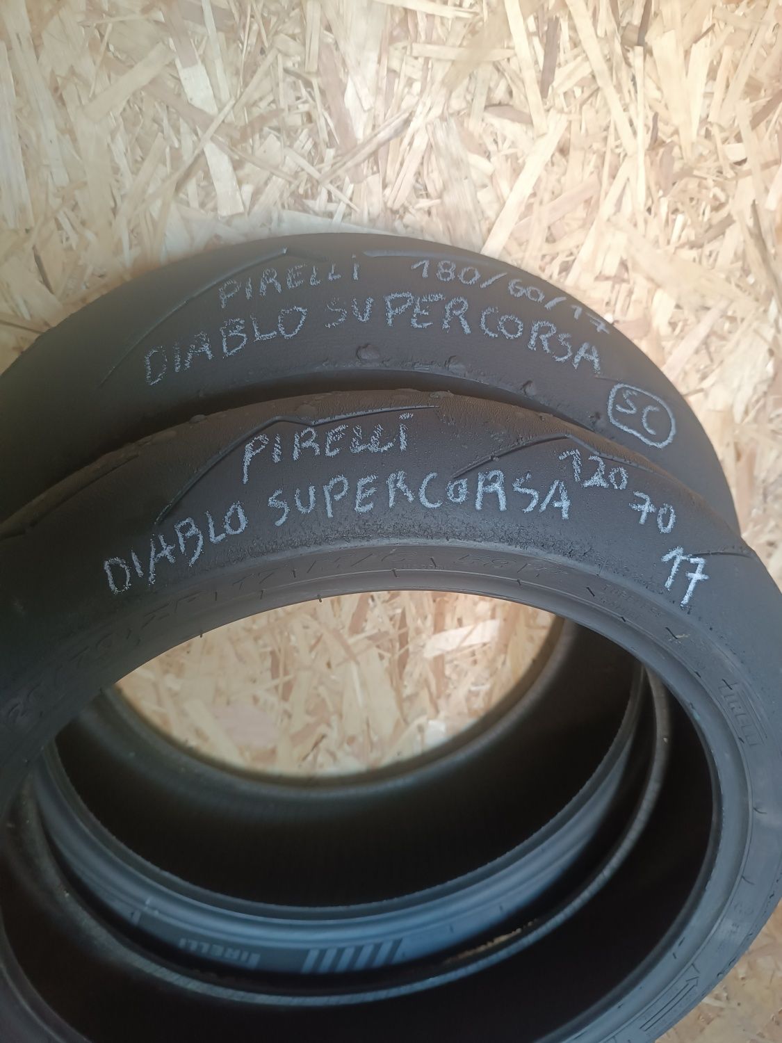 Pirelli Diablo supercorsa SC 180/60/17