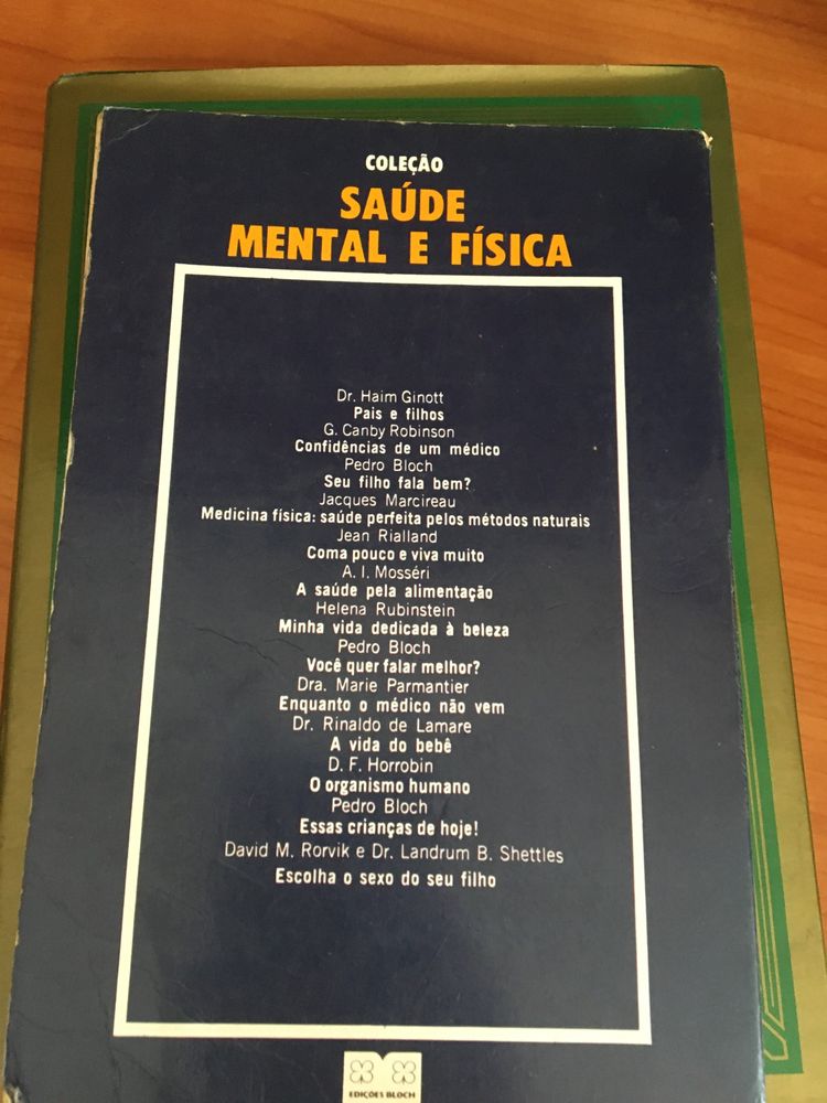 Livro preparacao para o parto antigo