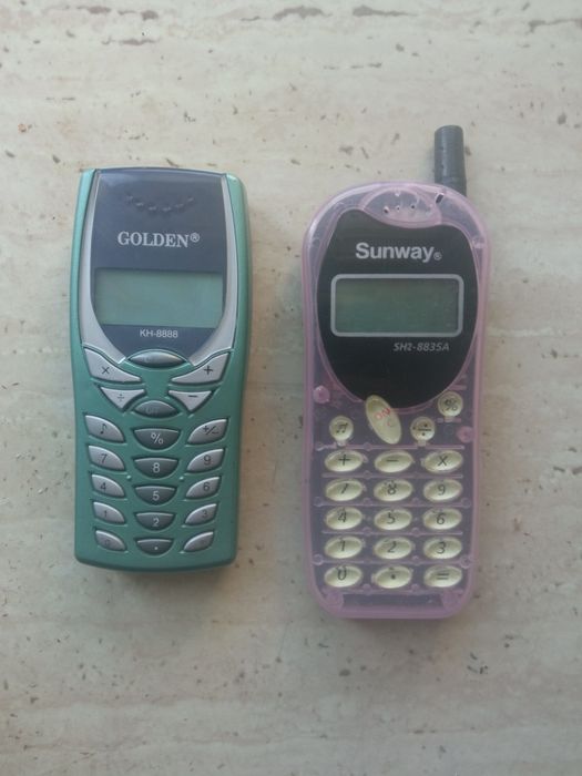 Sprzedam dwa kalkulatory