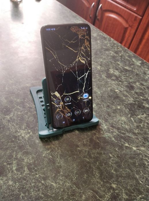 Продам мобільний телефон Samsung