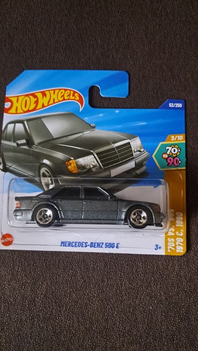 Hot Wheels Mercedes Benz 500E