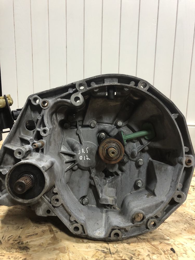 Коробка передач renault laguna megane 1.9 JR5 012 КПП лагуна C 013163