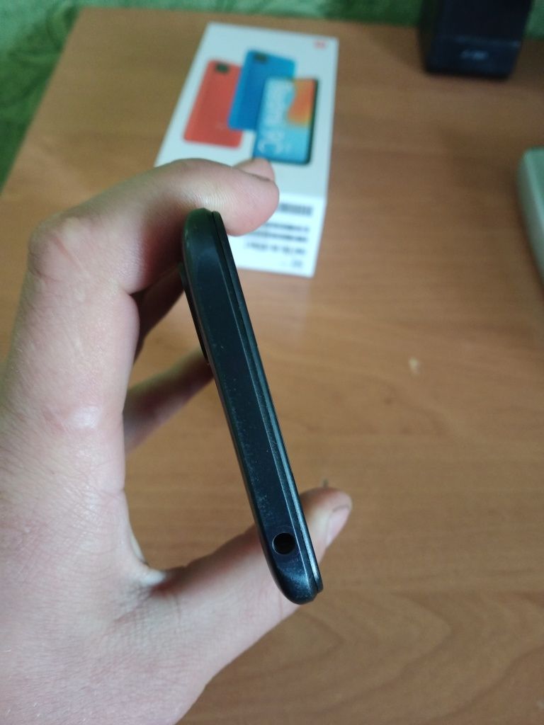 Продаю телефон Redmi 9c NFC