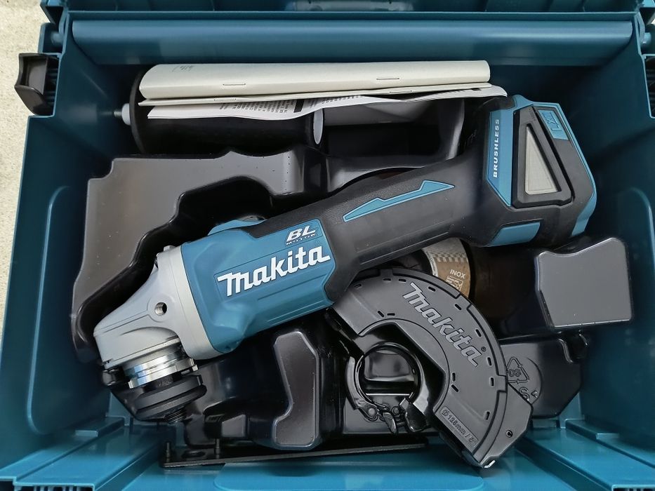 Szlifierka kątowa makita