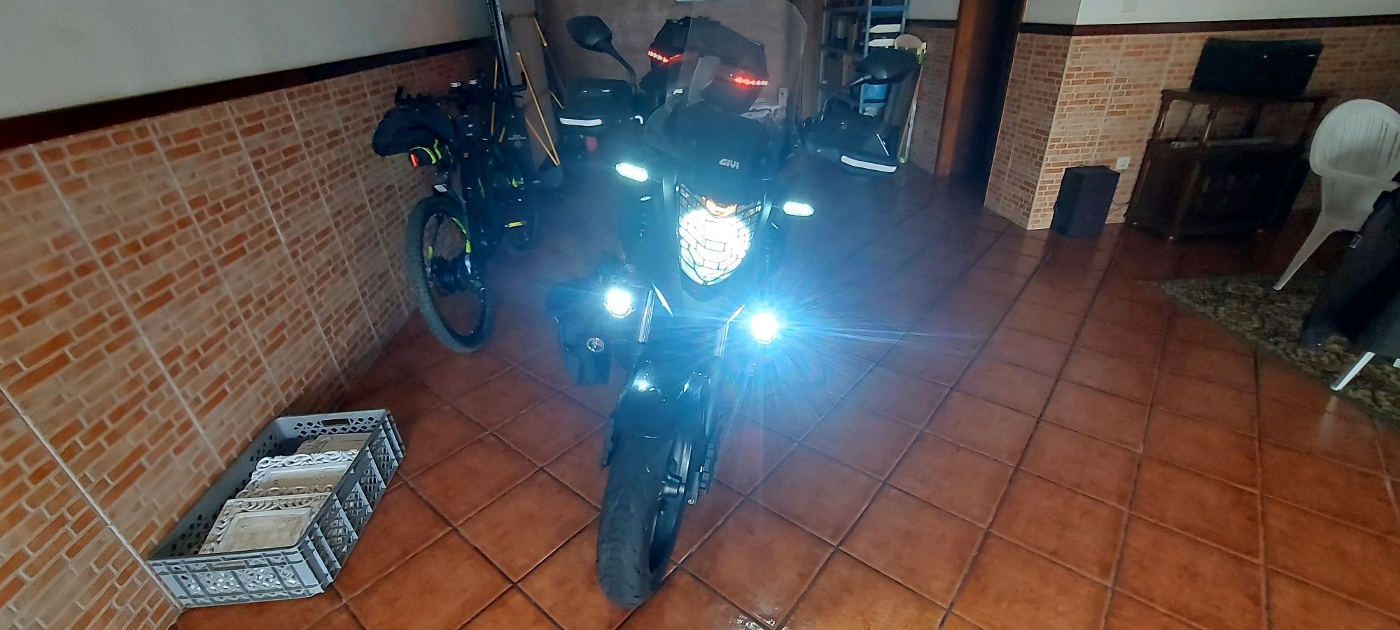 Vendo Honda NC 750X - Irrepreensível