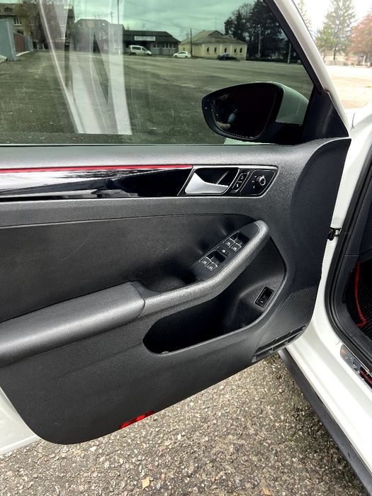 Volkswagen Jetta GLI 2017