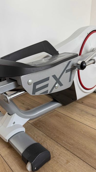 Bieżnia TechnoGym jak nowa