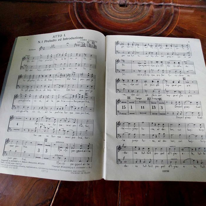 Nuty. Mojżesz.  Rossini