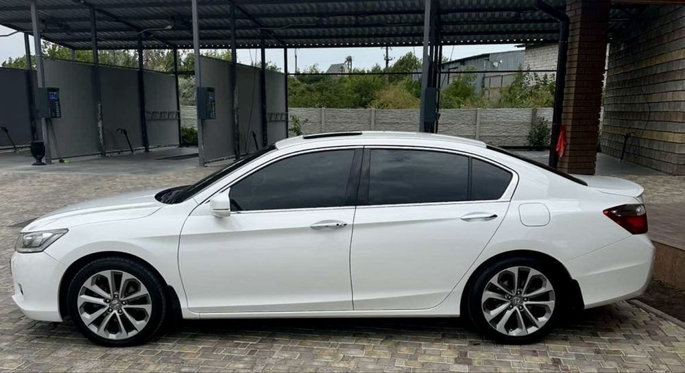 Продам Honda Accord 2013