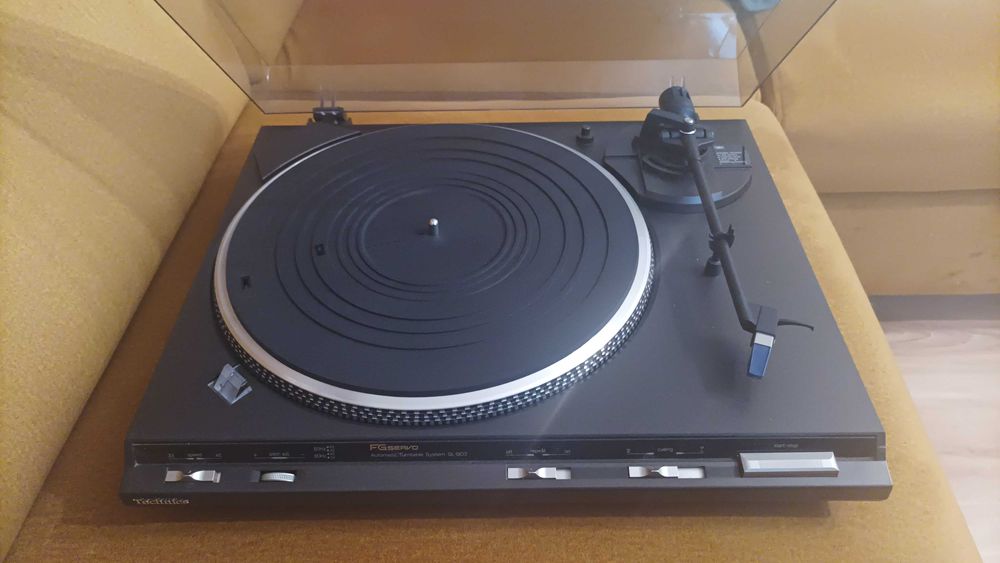 Gramofon Technics SL-BD3