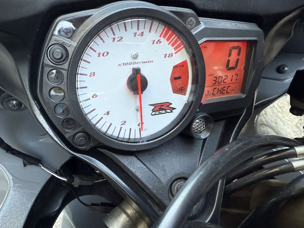 Suzuki Gsxr k7 600