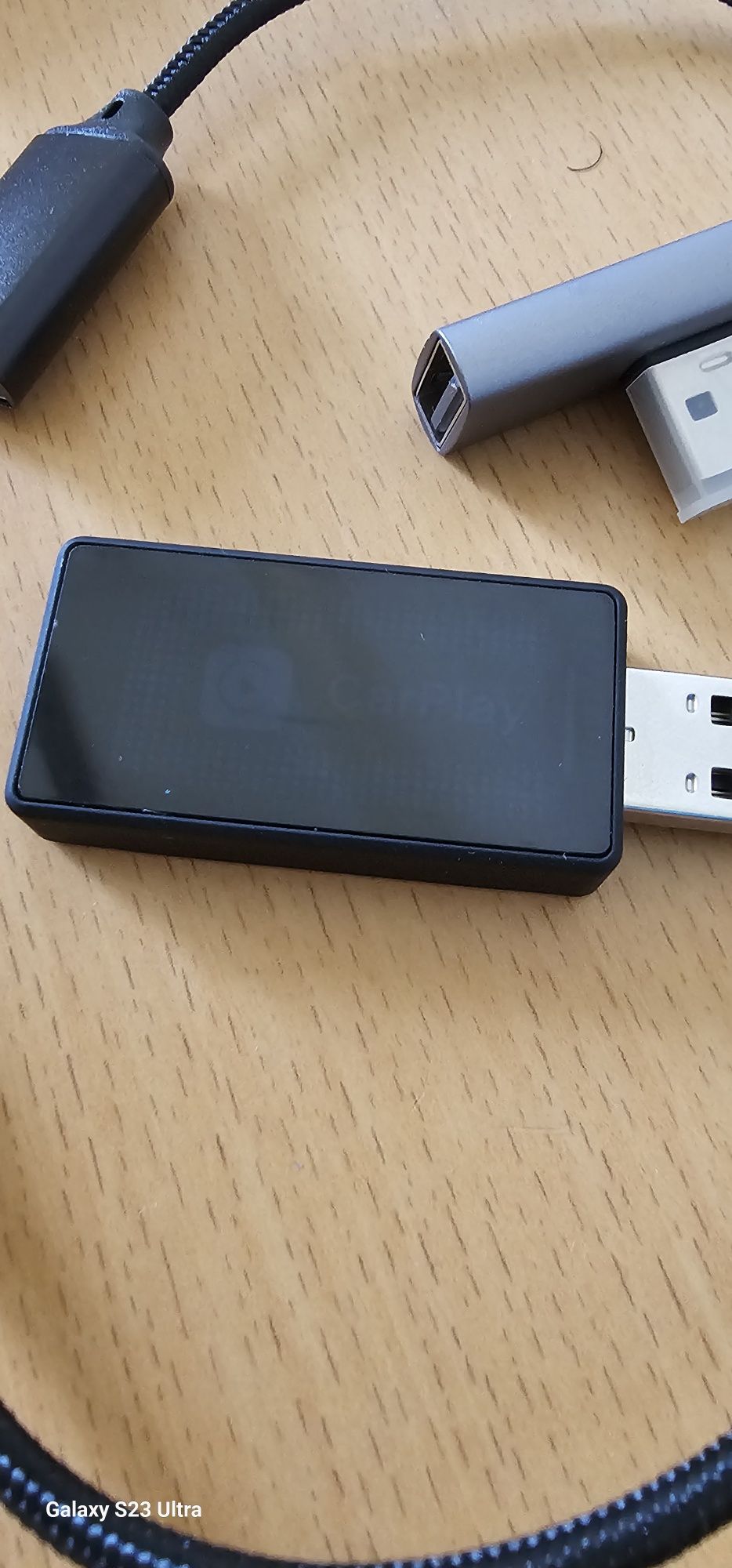 Car Play wireless adapter
