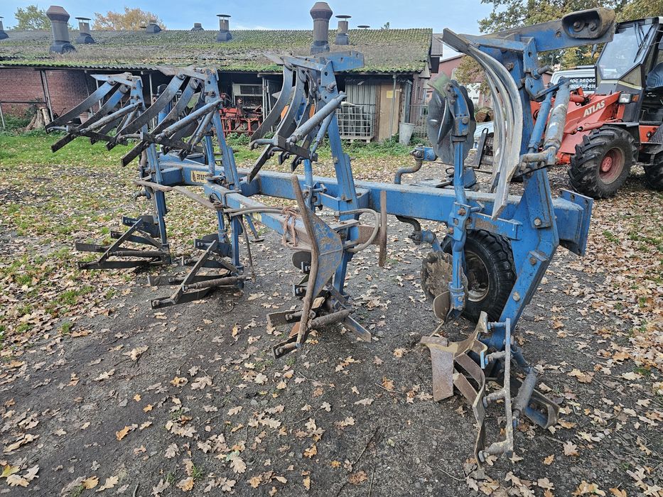 Pług Obrotowy 3. 4 Skibowy Kwerneland kuhn huard rabewerk