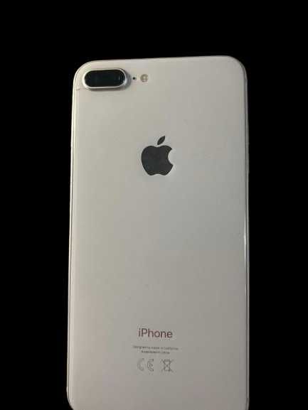 IPhone 8 Plus stan idealny małe pęknięcie przy aparacie