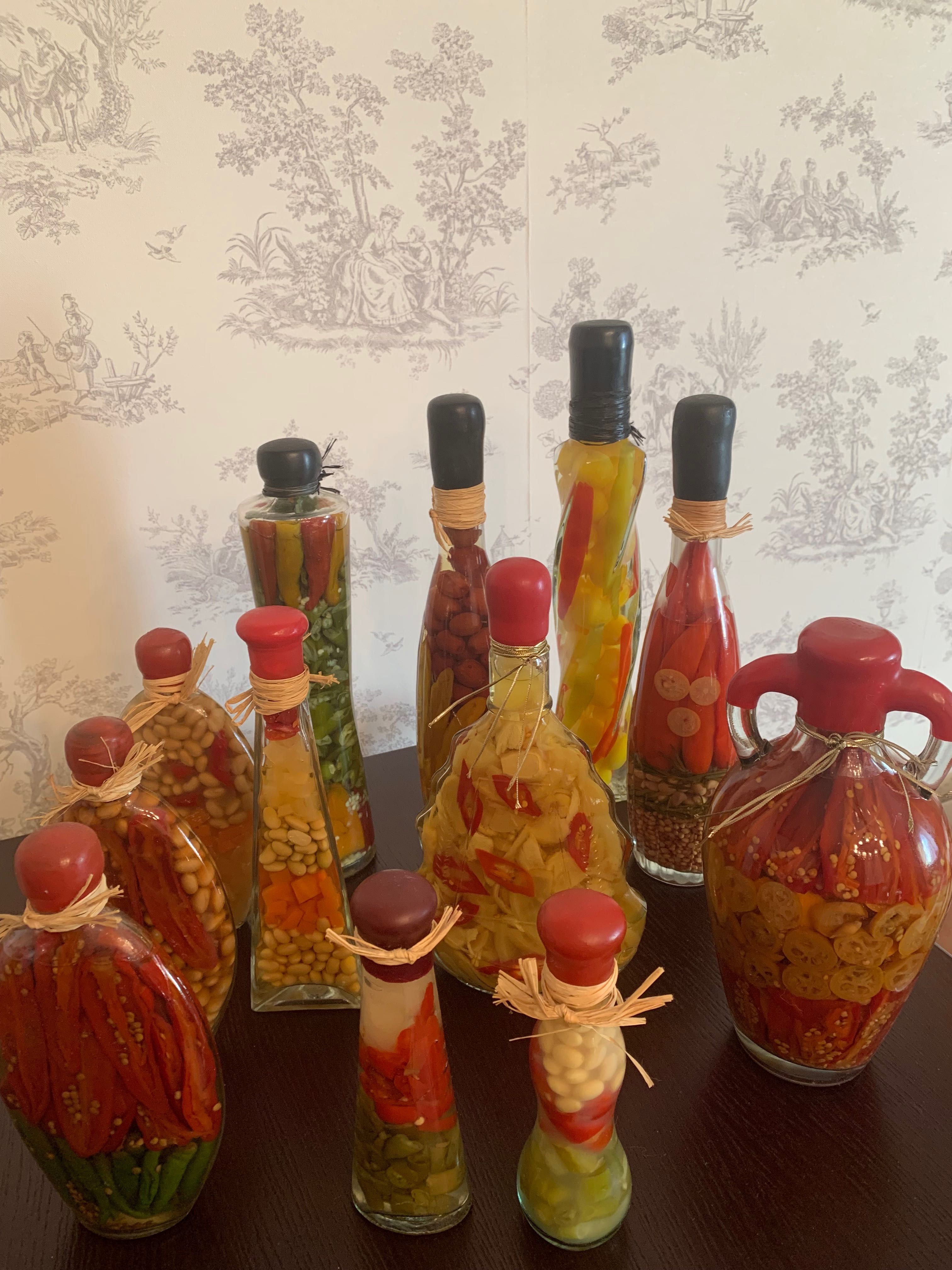 Декоративні пляшечки для подарунку чи кухні