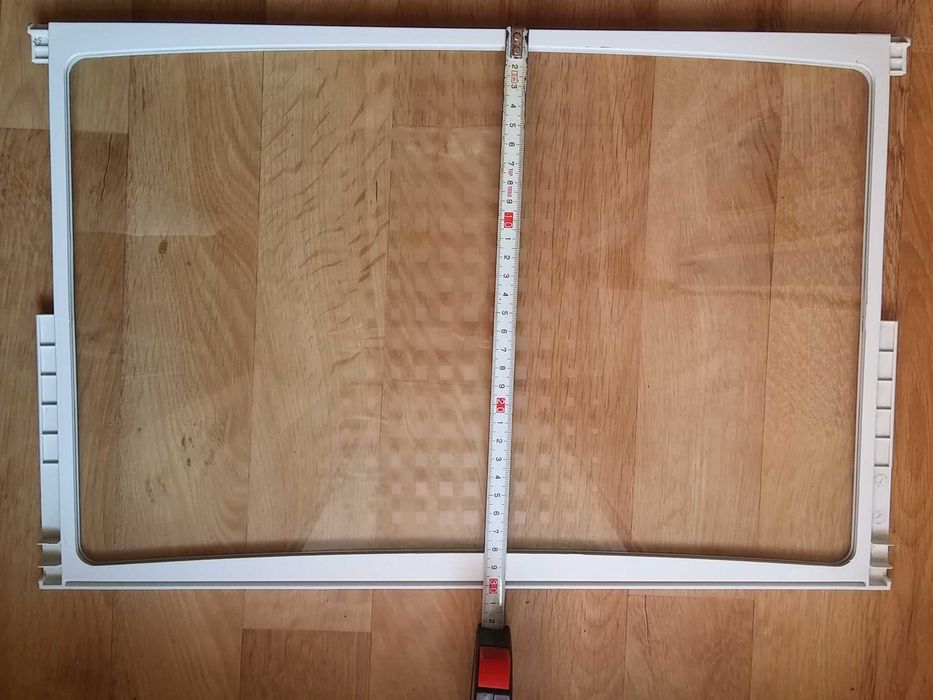 Скляна полка для холодильника (46,7х30,2см) *Нова*  Модель невідома.