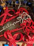 Rosa com nome personalizado para uma prenda especial