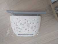 Wifi Router tp- link . Biały.  TD- W8961N