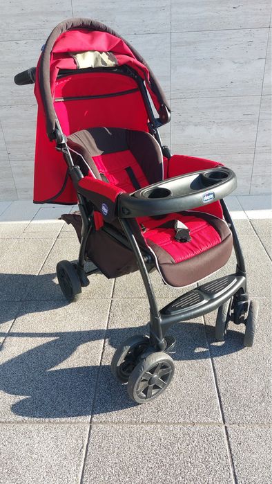 Carrinho de bebé Chicco em muito bom estado