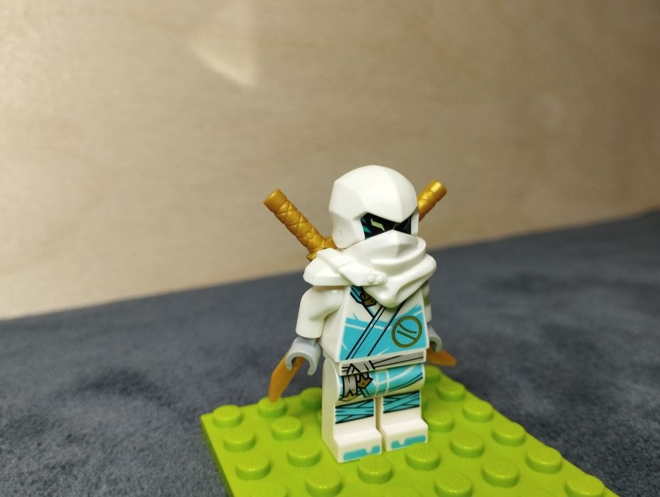 Minifigurka Zane Dragon Rising njo0819 Ninjago Oryginalna Lego