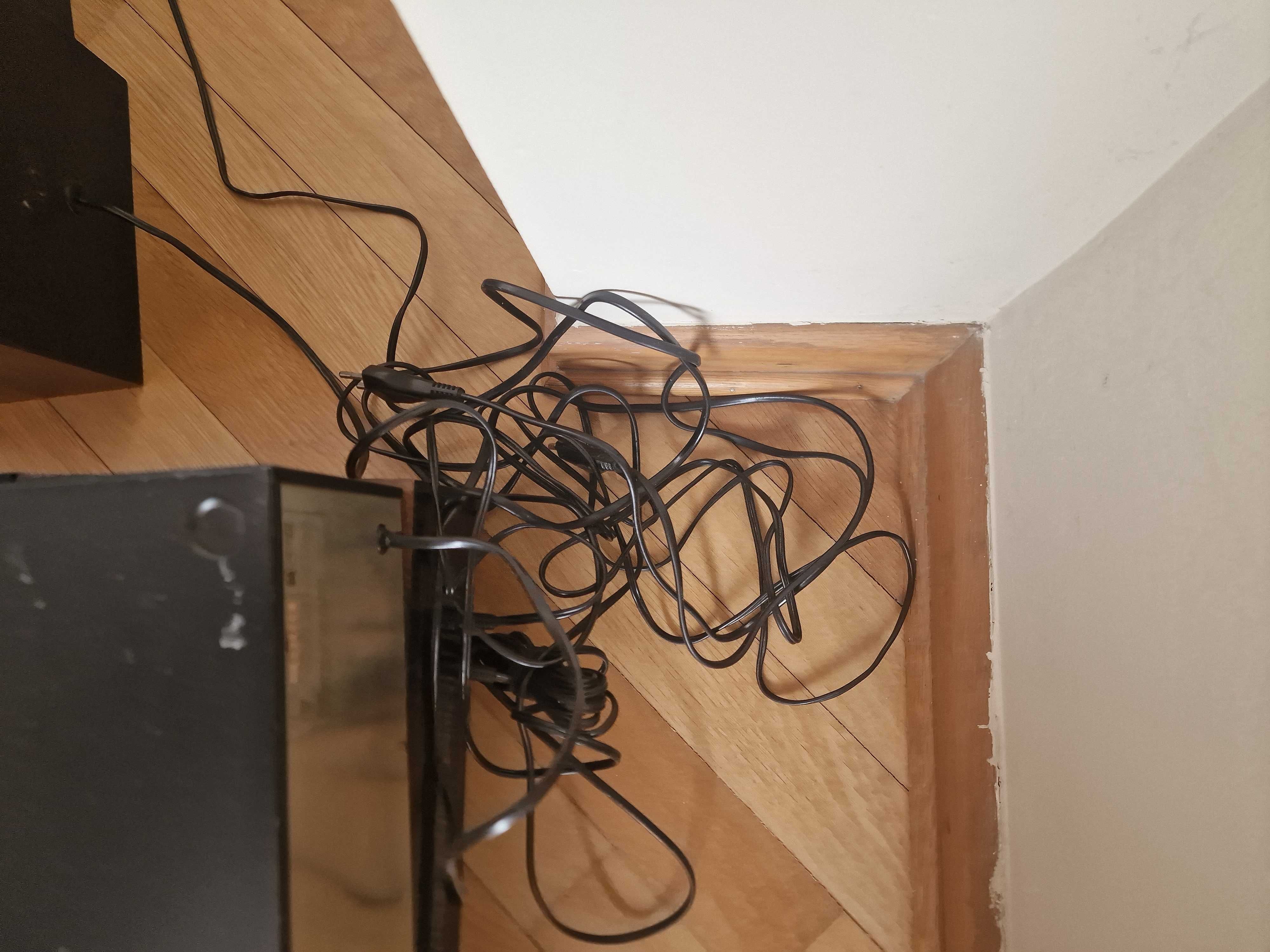 Unitra zestaw kolumny Tonsil, kaseciak Zrk M9108, radio Diora amator 2