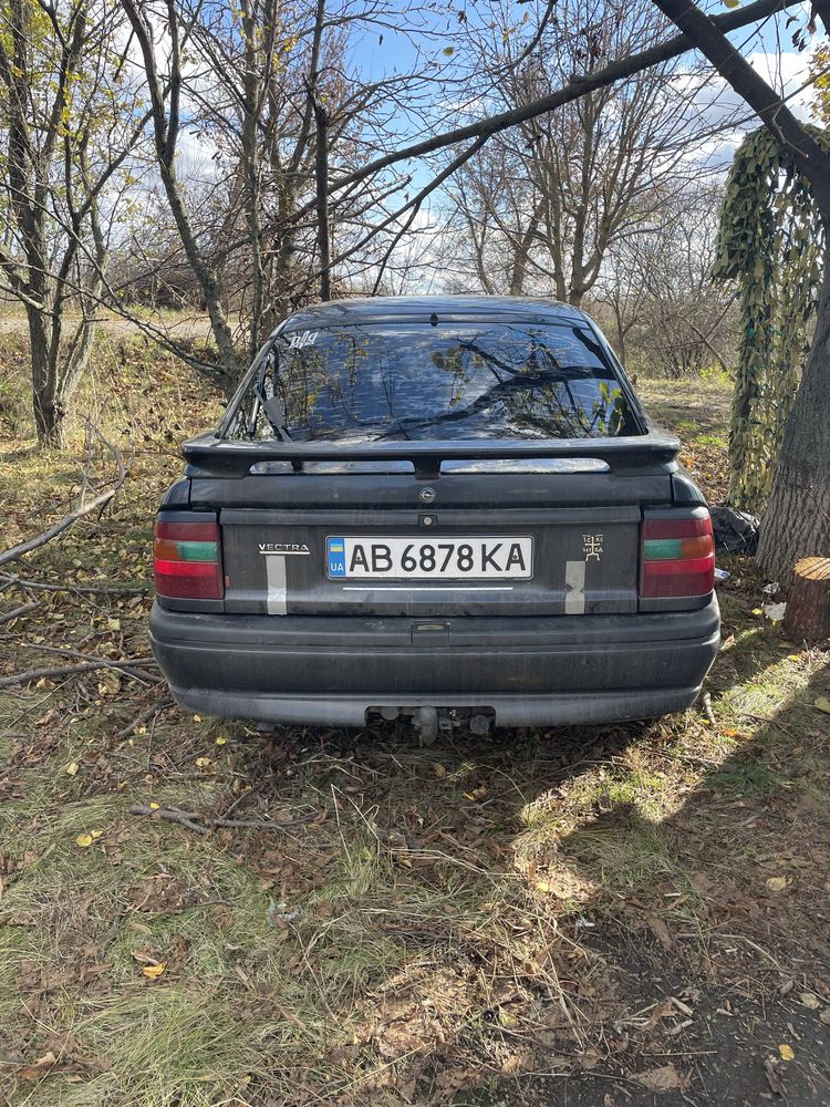 Opel Vektra A 1.8 газ/бенз