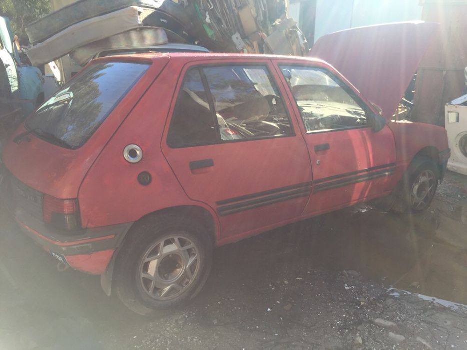 Peugeot 205 GR para peças