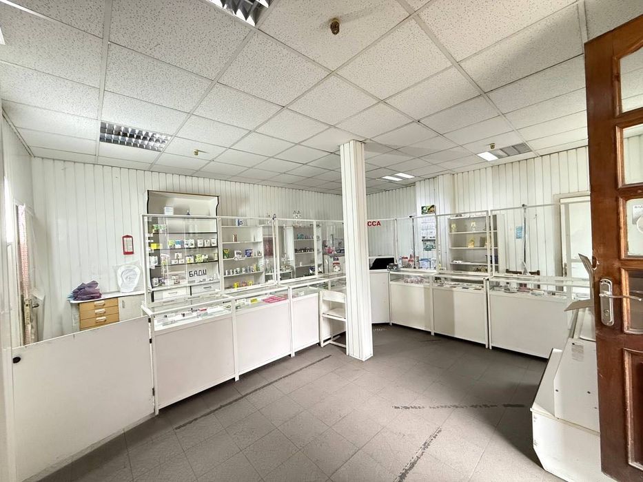 Аренда Помещение Магазин Аптека 76,1м2 Петровского Ивана Мазепы