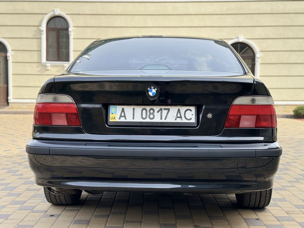 BMW E39 535 бензин 1997р рідна фарба