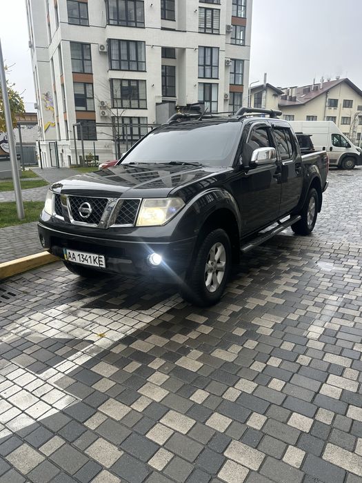 Продам Нісан Навара