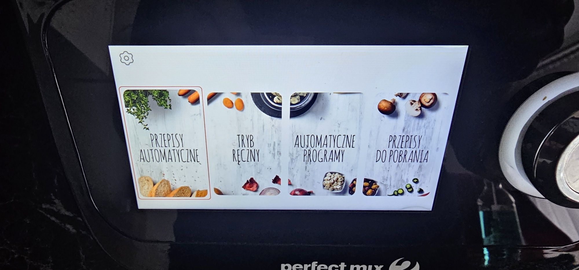 Robot wielofunkcyjny