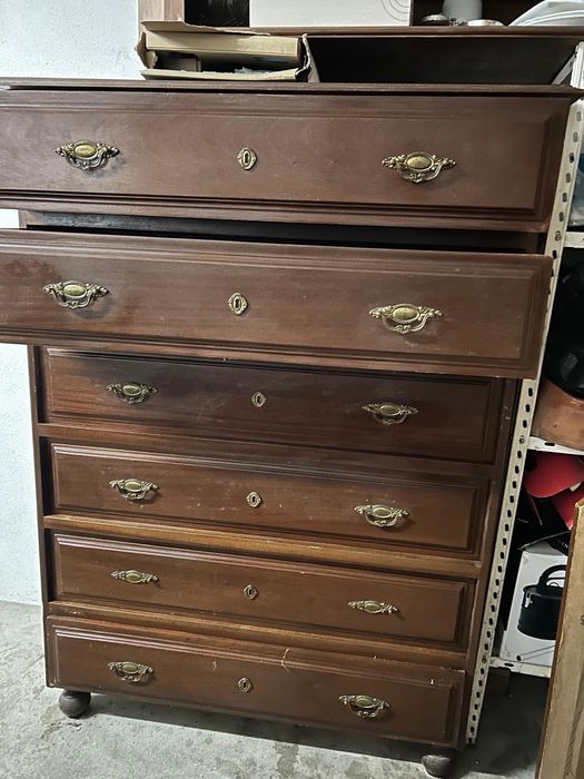 Cómoda com 6 gavetas - madeira maciça