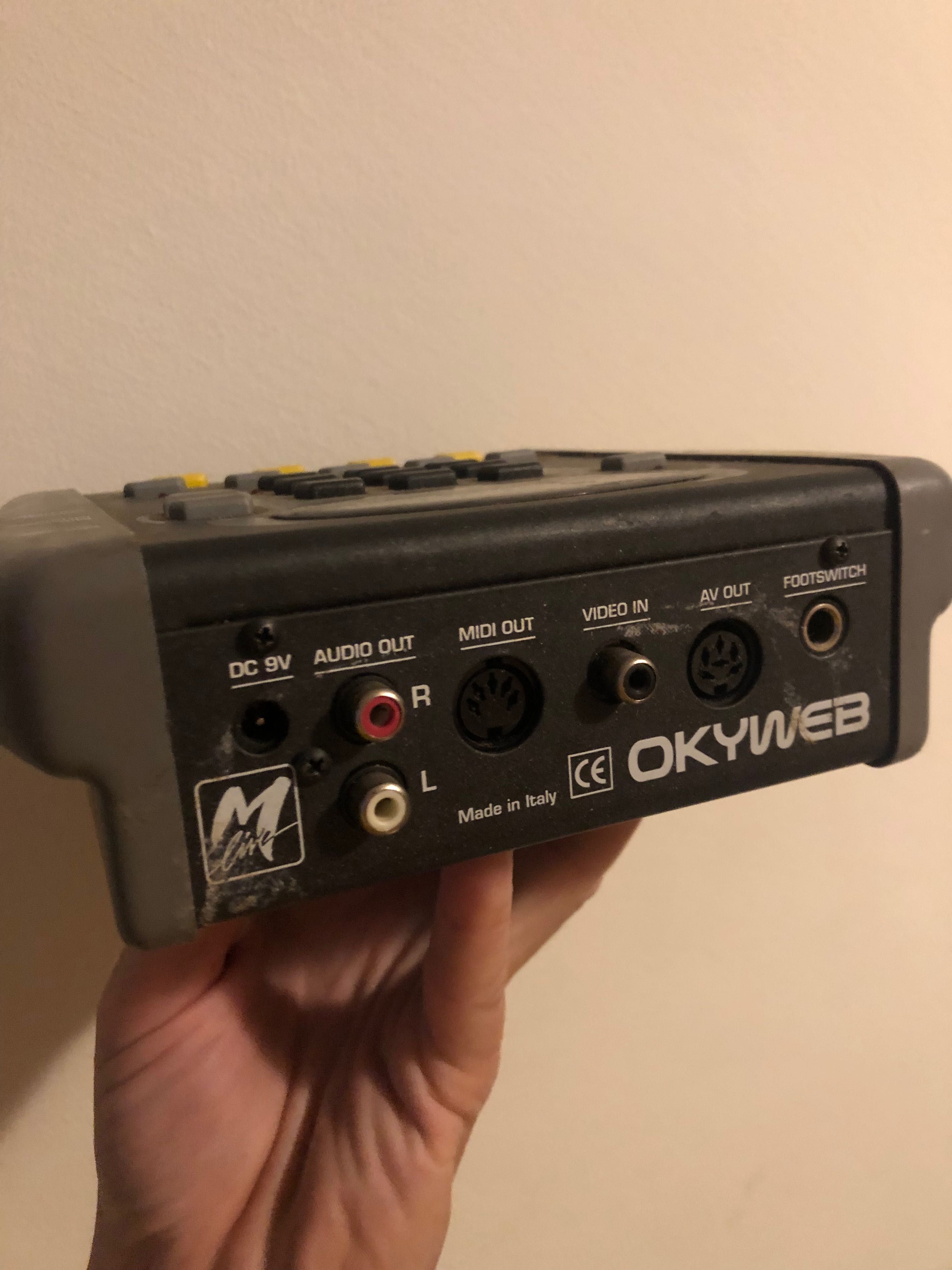 Mikser karaoke OKYWEB MLine