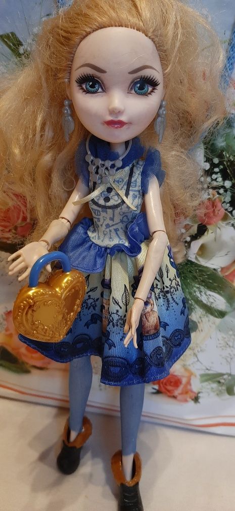 Ever After High lalka