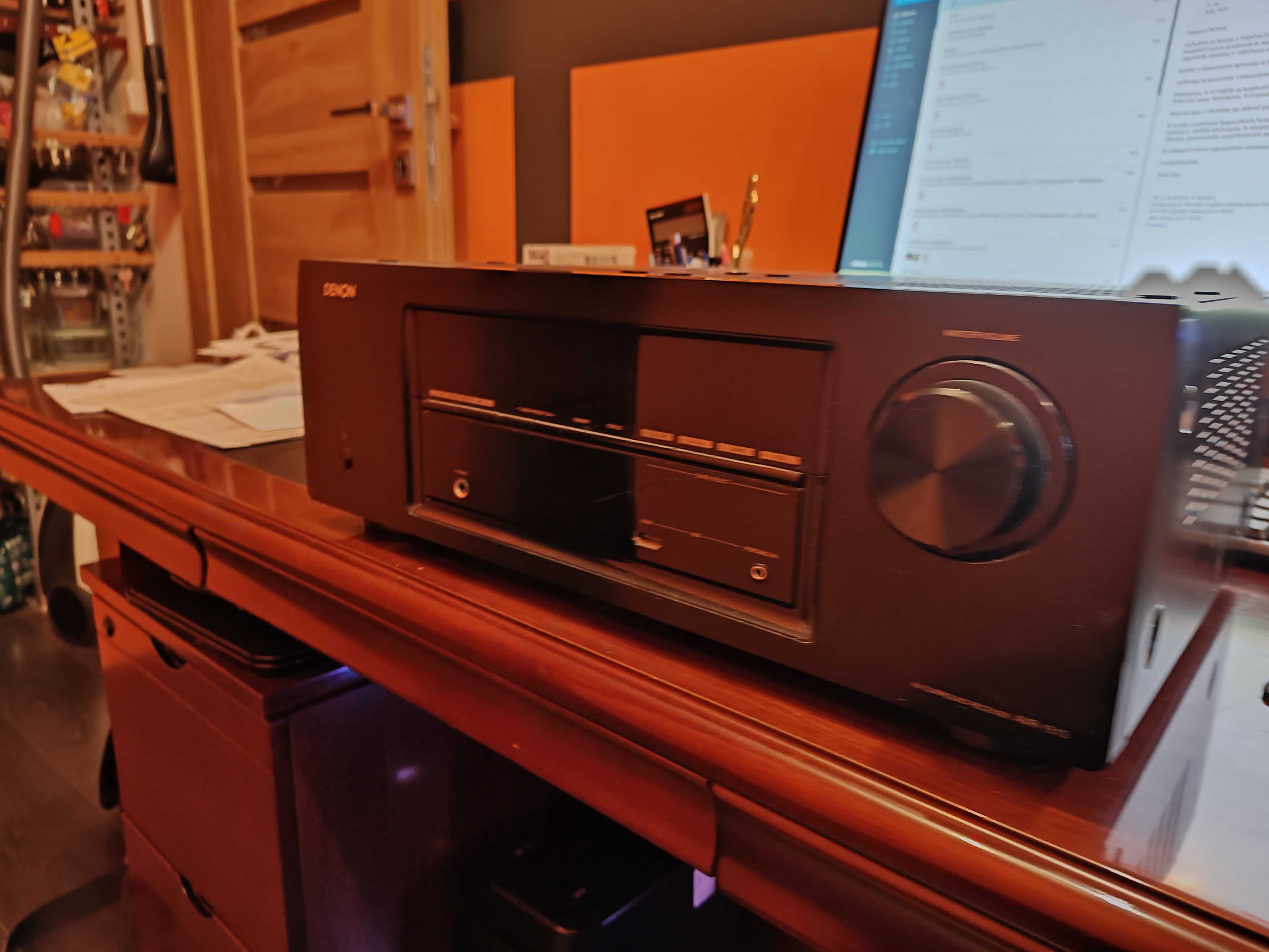 Amplituner Denon 1513