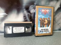 Zestaw kaset VHS z 5 filmami