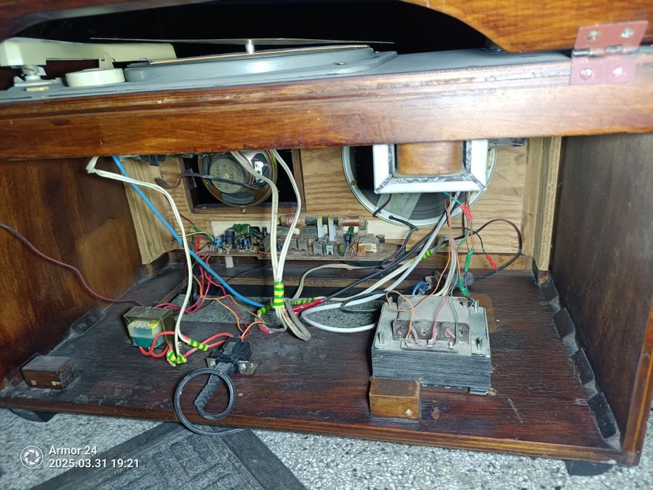 Obudowa Radio lampowe Diora Polonez