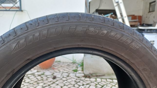 Par de pneus Bridgestone Potenza 205/55R16