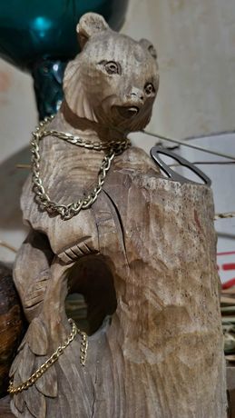 деревянная статуэтка - медведь