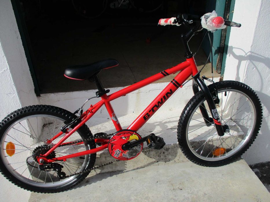 Bicicleta B’Twin roda 20 Vermelha 5 Velocidades
