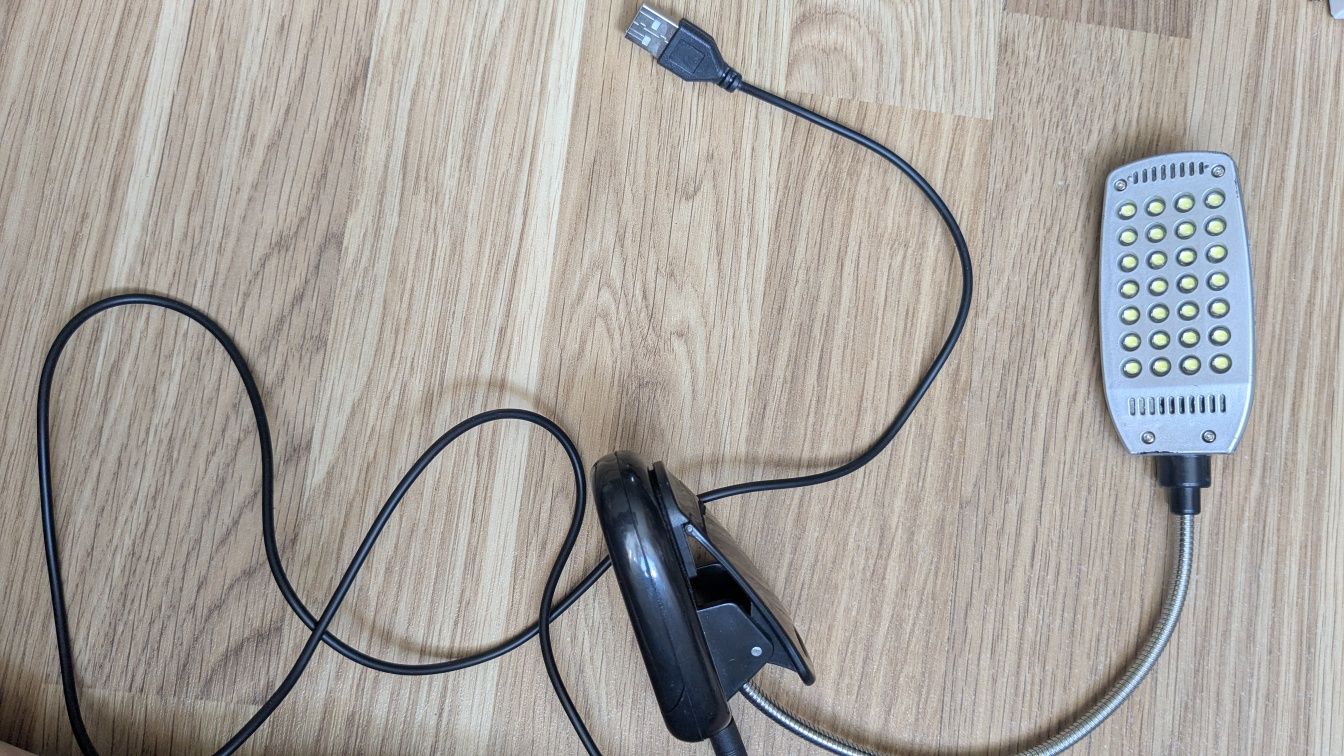 Lampka na  wejście USB