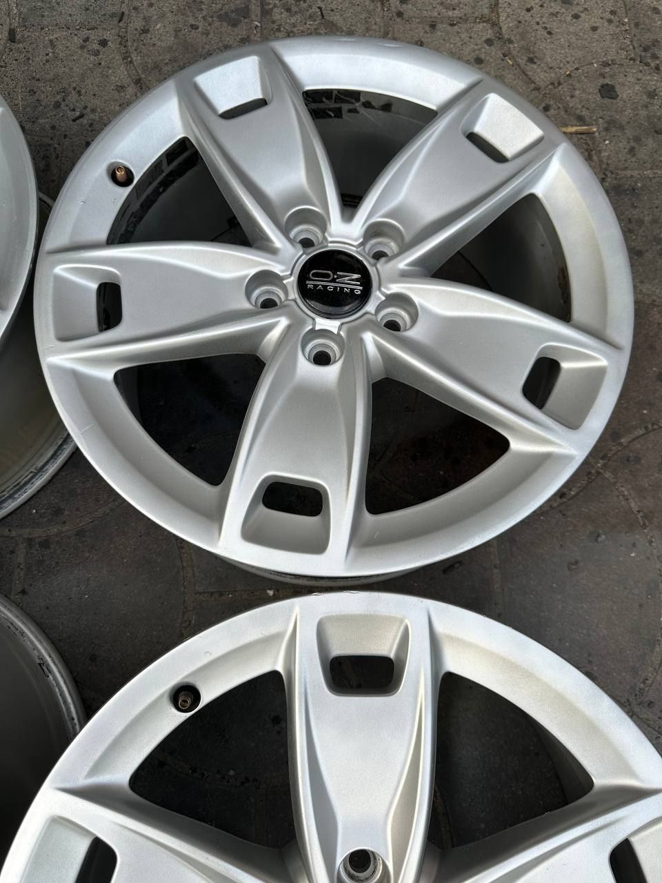 Диски 5/110 r17 на джип Cherokee compass