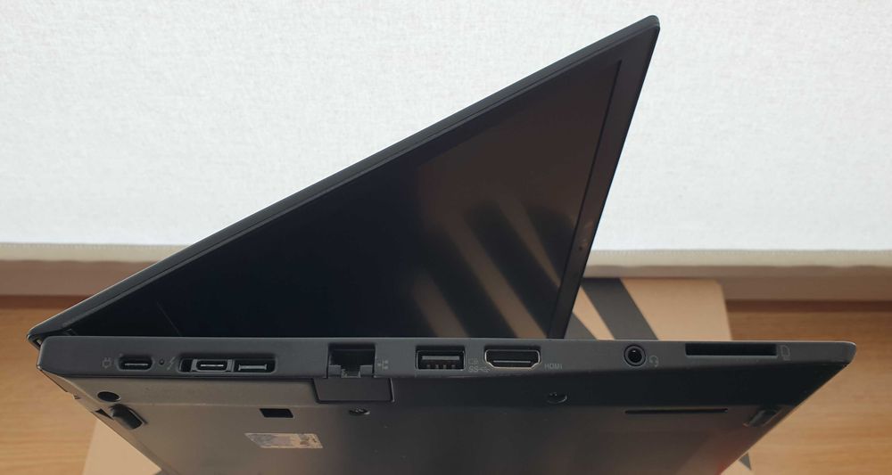 Biznesowy Metalowy Lenovo ThinkPad i7 16GB 256GB FullHD (opcja LTE)
