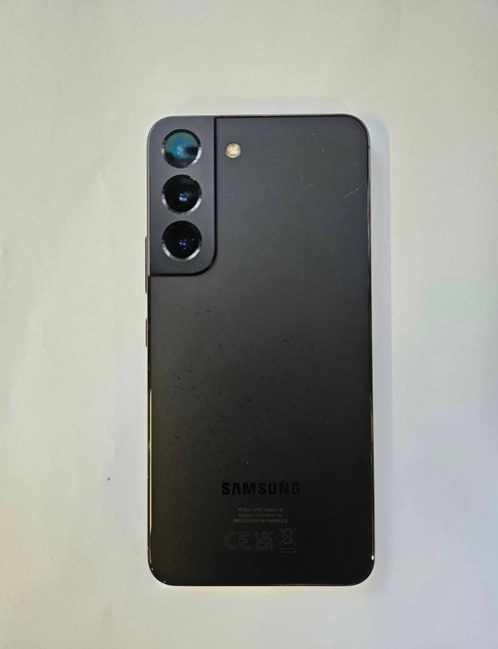 Samsung s 22 8/128