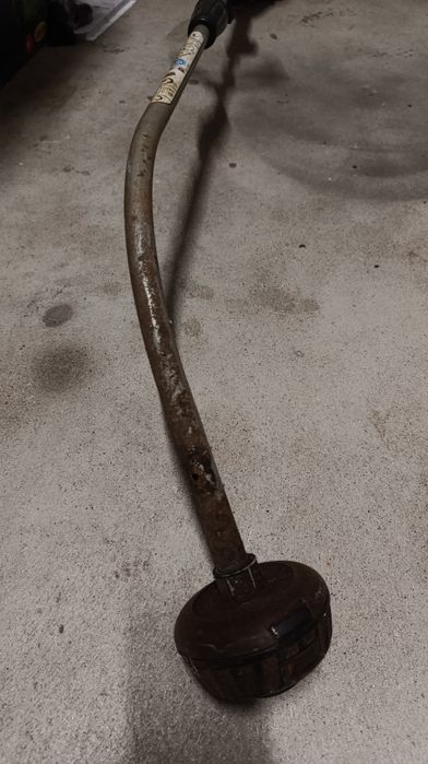 Podkaszarla spalinowa kosiarka do trawy