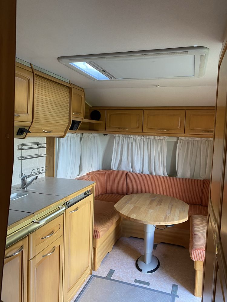 Przyczepa kempingowa knaus azur 500