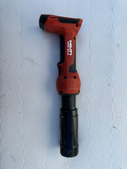 Zaciskarki Hilti npr 32a świetny stan!
