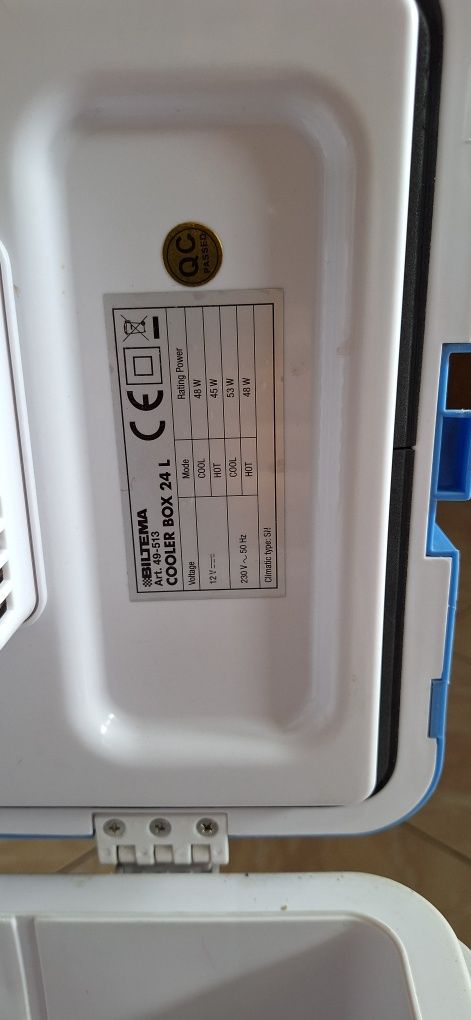 Lodówka samochodowa 24l
